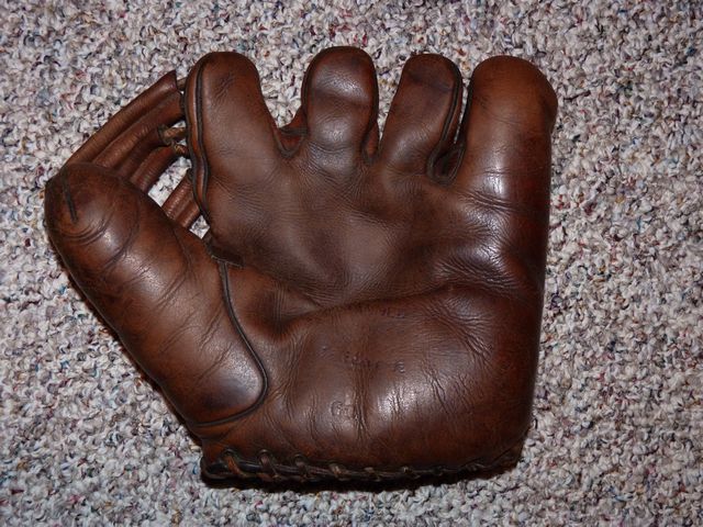 Lefty Gomez Wilson Front